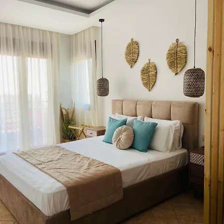 Summer Dreams Studios *